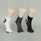 Peúgas atléticas pretas do tornozelo de Elastane com anti - a falta/suou - material absorvente